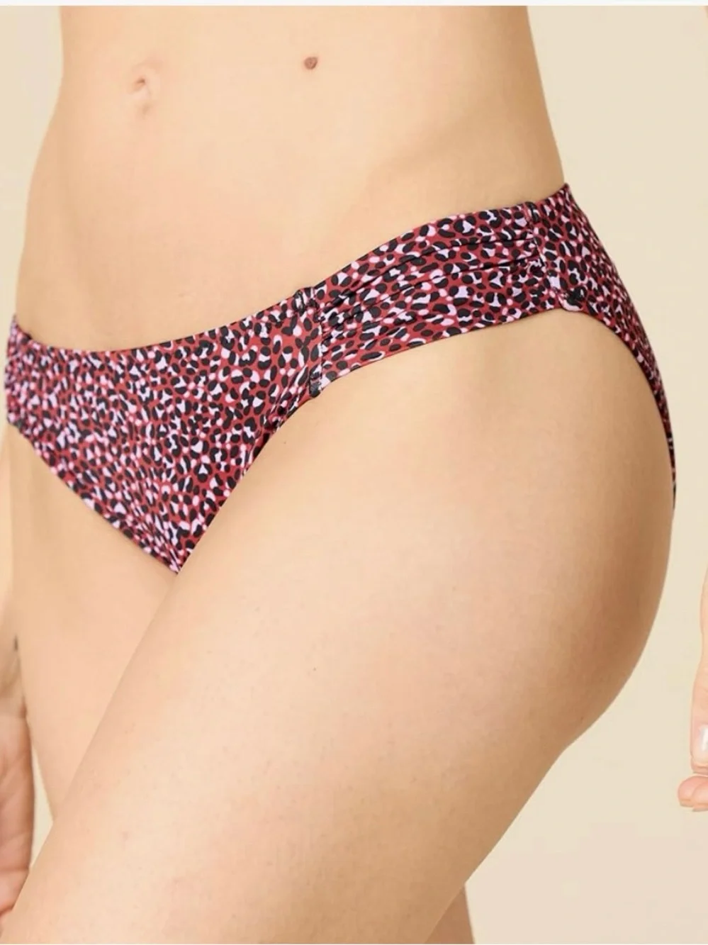 Amazon Essentials Red and Black Leopard-Print Bikini Bottoms XL